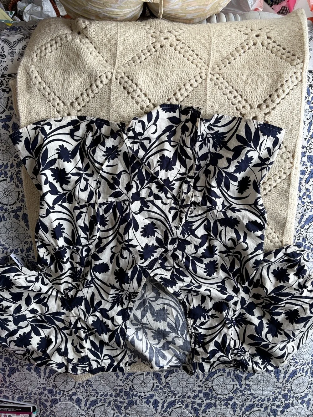 NWT Old Navy Women's Navy Floral Tie-Waist wrap Blouse XL capsule classic